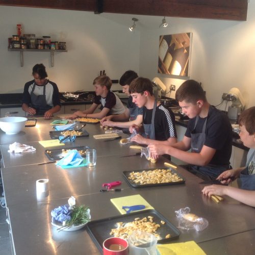 Students cookery course